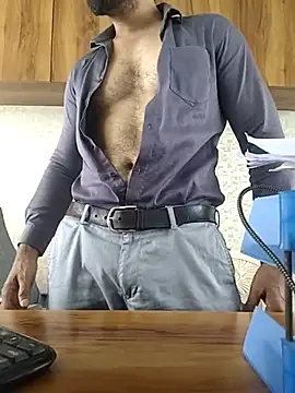 indianguy89 online show from March 18, 10:51 am