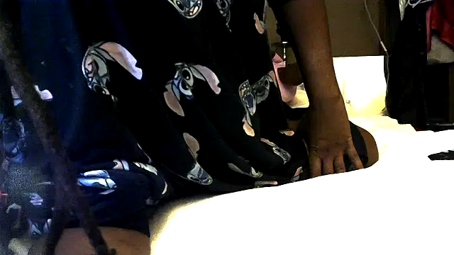 EbonyFetishQueen online show from November 17, 3:23 am