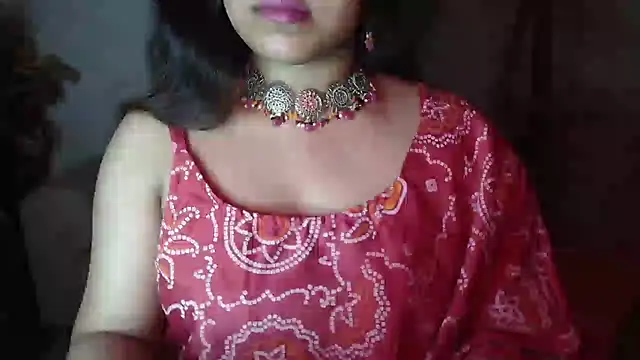 Snapshot of Most-Beautiful-Queen chatting on December 5, 7:38 pm Most-Beautiful-Queen online show from December 5, 7:38 pm