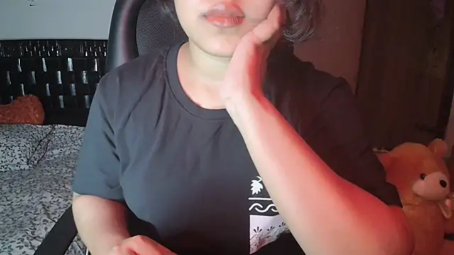 Snapshot of Most-Beautiful-Queen chatting on October 6, 6:16 pm Most-Beautiful-Queen online show from October 6, 6:16 pm