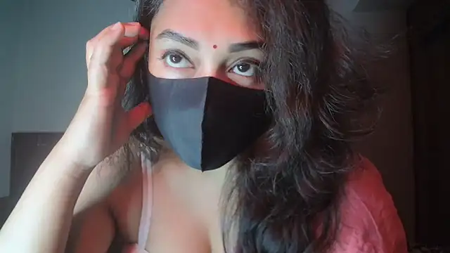 Most-Beautiful-Queen online show from November 21, 7:23 pm