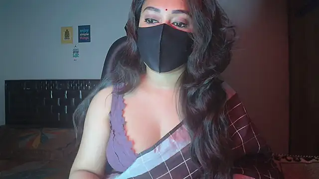 Most-Beautiful-Queen online show from December 1, 7:19 pm