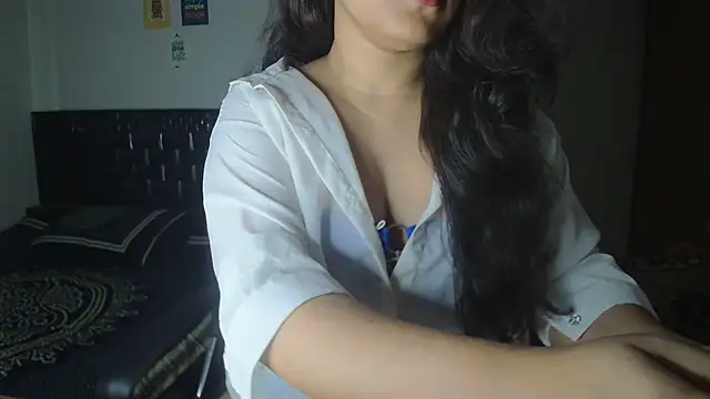 Snapshot of Most-Beautiful-Queen chatting on April 25, 4:37 am Most-Beautiful-Queen online show from April 25, 4:37 am