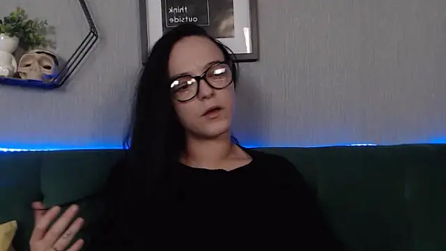 Snapshot of IzabelllNoir chatting on January 20, 9:03 am IzabelllNoir online show from January 20, 9:03 am