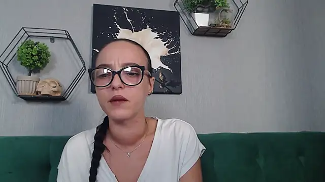 Snapshot of IzabelllNoir chatting on September 26, 11:03 am IzabelllNoir online show from September 26, 11:03 am