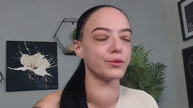 IzabelllNoir online show from January 16, 11:58 am