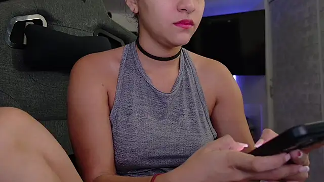 Lucy Fer5 online show from March 29, 4:51 pm