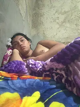 Snapshot of Ceninth chatting on February 14, 5:21 pm Ceninth online show from February 14, 5:21 pm