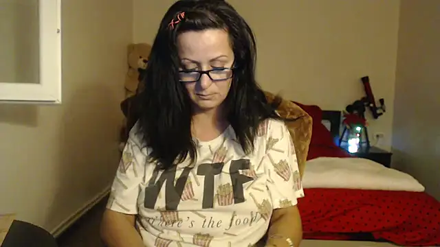 YourDreamLoverr online show from January 16, 10:23 pm