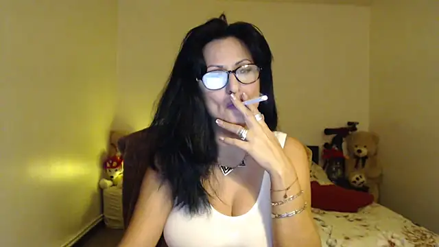 YourDreamLoverr online show from January 25, 11:11 pm