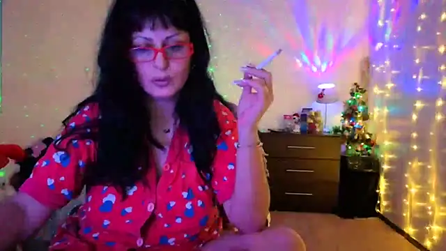 YourDreamLoverr online show from December 19, 12:28 am