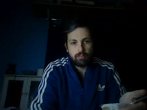 Snapshot of fred301993 chatting on December 26, 10:31 pm fred301993 online show from December 26, 10:31 pm