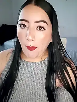 kirara dirty online show from December 10, 9:00 pm