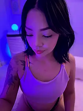 Sara LipsX online show from January 18, 10:24 pm