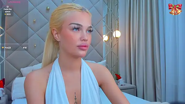 Snapshot of Angel_Sapphire_ chatting on January 30, 12:16 pm Angel Sapphire online show from January 30, 12:16 pm