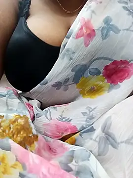 Rexx05xh online show from December 18, 2:06 am