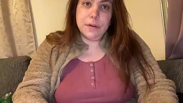 Snapshot of cumwithmee3 chatting on February 2, 7:14 pm cumwithmee3 online show from February 2, 7:14 pm