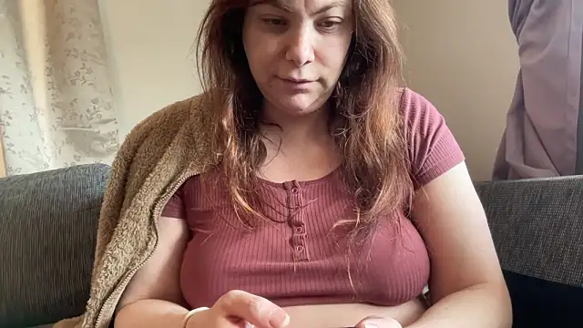 Snapshot of cumwithmee3 chatting on March 6, 11:47 am cumwithmee3 online show from March 6, 11:47 am
