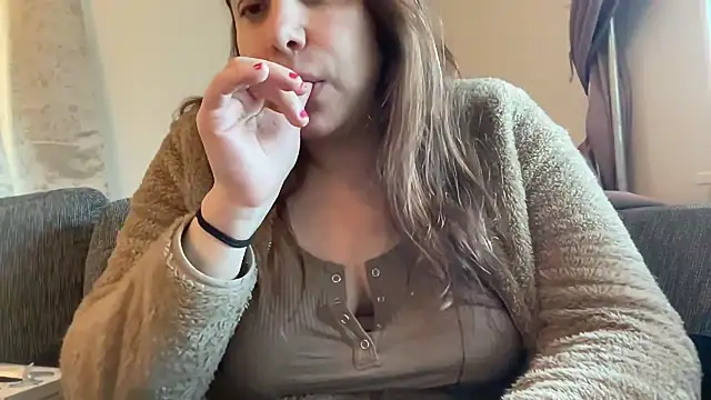 Snapshot of cumwithmee3 chatting on March 14, 2:30 pm cumwithmee3 online show from March 14, 2:30 pm