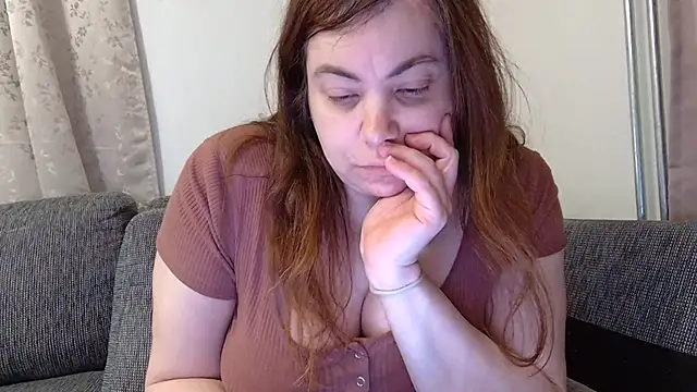 Snapshot of cumwithmee3 chatting on October 19, 1:50 am cumwithmee3 online show from October 19, 1:50 am
