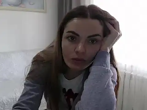  JustmeHere  online show from February 18, 12:28 pm