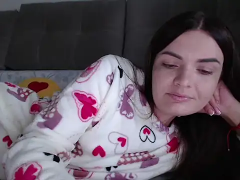  JustmeHere  online show from September 28, 7:47 am