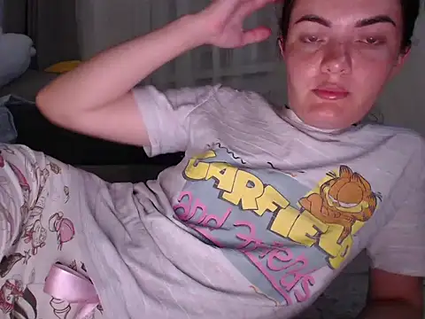  JustmeHere  online show from September 30, 6:02 pm