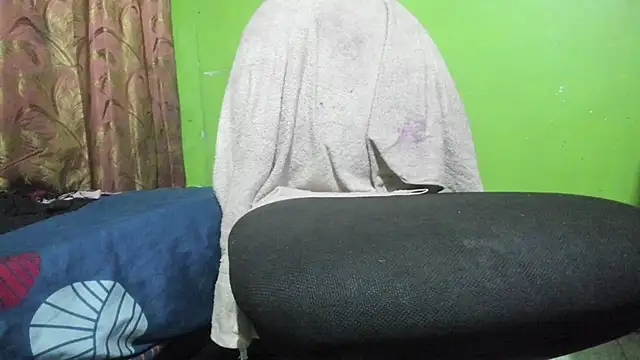 Brenda Smith69 online show from November 20, 8:41 pm