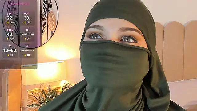 Snapshot of anna-henao chatting on January 11, 1:01 pm anna-henao online show from January 11, 1:01 pm