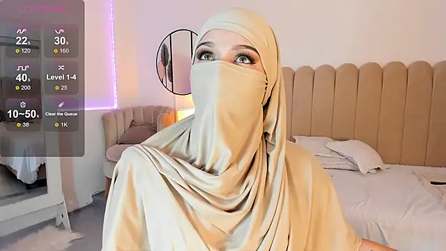 Snapshot of anna-henao chatting on February 21, 2:16 pm anna-henao online show from February 21, 2:16 pm