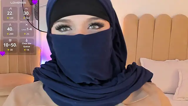 Snapshot of anna-henao chatting on September 16, 7:15 pm anna-henao online show from September 16, 7:15 pm