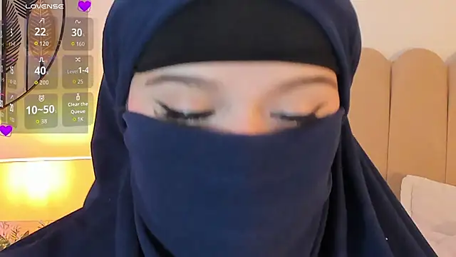 Snapshot of anna-henao chatting on September 18, 7:16 pm anna-henao online show from September 18, 7:16 pm