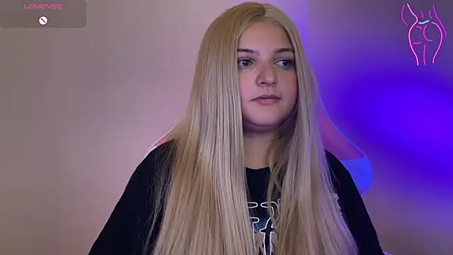Snapshot of SweetPaige_ chatting on February 17, 10:47 pm SweetPaige online show from February 17, 10:47 pm