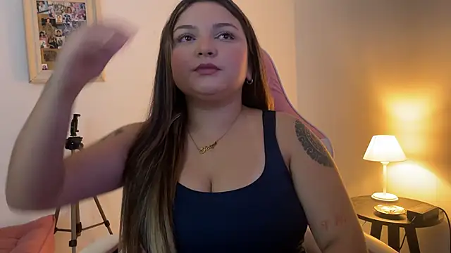 SweetPaige  online show from February 5, 8:13 pm