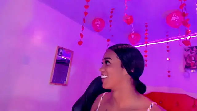 naomy  xx online show from February 22, 9:59 pm