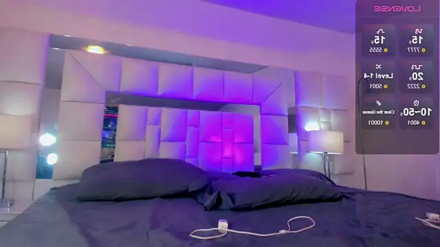 naomy  xx online show from February 26, 7:16 pm