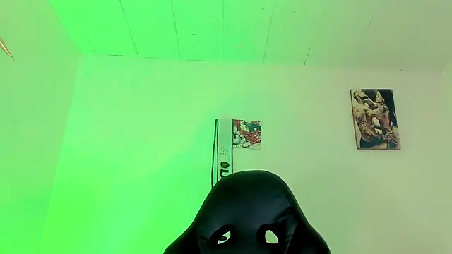 naomy  xx online show from October 30, 4:03 am