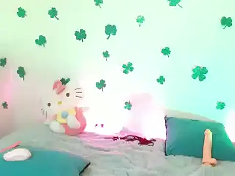 kittycatw online show from March 18, 11:08 am