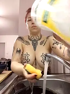 divine eve online show from October 31, 3:24 pm