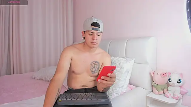 lucy Bensonn online show from February 27, 12:32 am