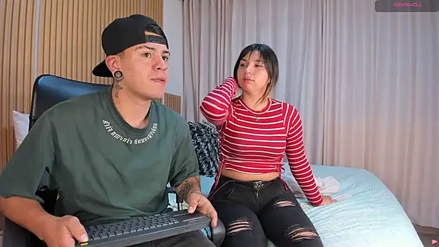 lucy Bensonn online show from March 20, 11:45 pm