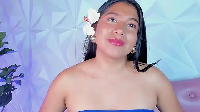 LinnaGardenia online show from January 24, 11:56 pm