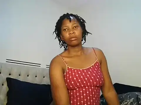 Petitiebooty online show from February 11, 7:23 am