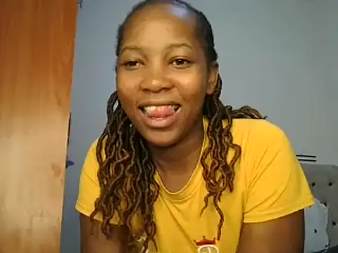 Petitiebooty online show from February 21, 4:29 am