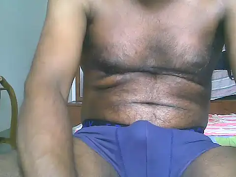 Snapshot of chocodk01 chatting on December 12, 7:52 am chocodk01 online show from December 12, 7:52 am