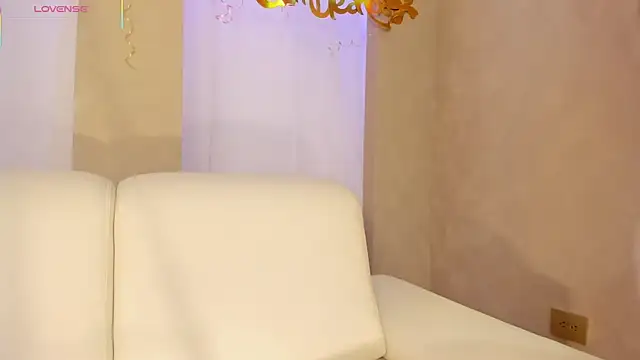 jessymorgan  online show from March 13, 5:36 am