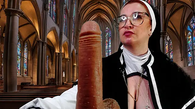 helenas fantasy online show from February 2, 10:46 am