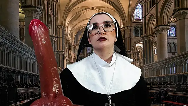 helenas fantasy online show from February 8, 6:12 pm