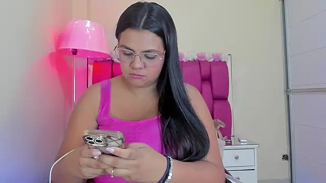 Snapshot of Gabriela_Brown chatting on January 17, 4:04 pm Gabriela Brown online show from January 17, 4:04 pm