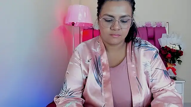 Snapshot of Gabriela_Brown chatting on January 24, 6:14 pm Gabriela Brown online show from January 24, 6:14 pm